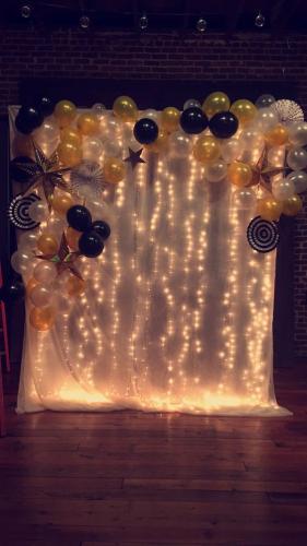18-Instagram-Worthy-Graduation-Party-Photo-Booth-Ideas-Cassidy-Lucille