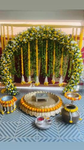 Haldi-decorations